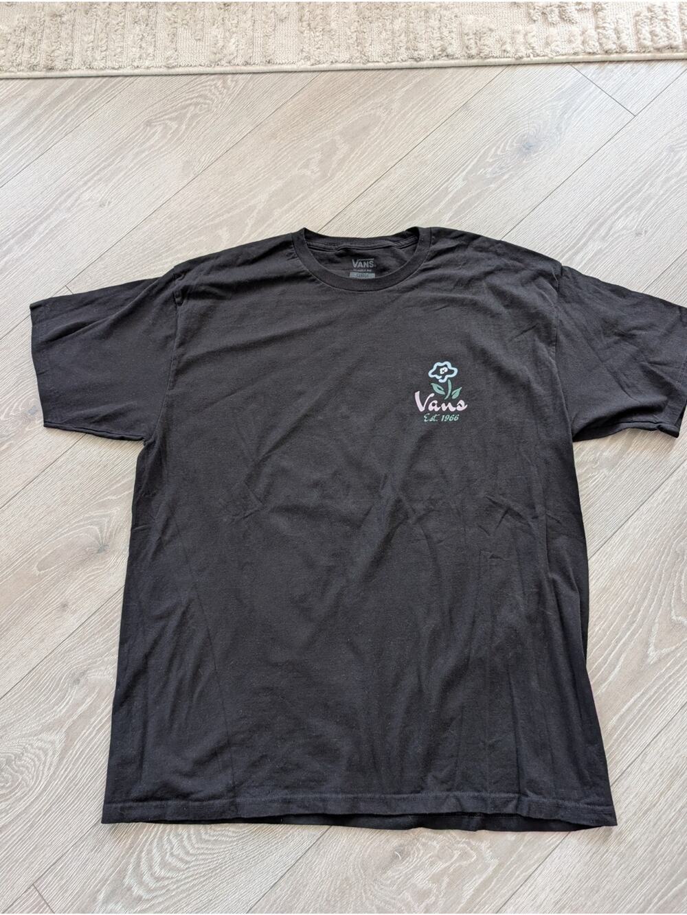 NWOT Vans Men's XL Black Graphic T-Shirt Floral Logo Est 1966 Off The Wall